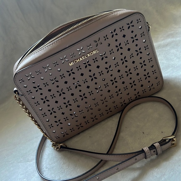 MICHAEL Michael Kors Handbags - Michael Kors Crossbody
